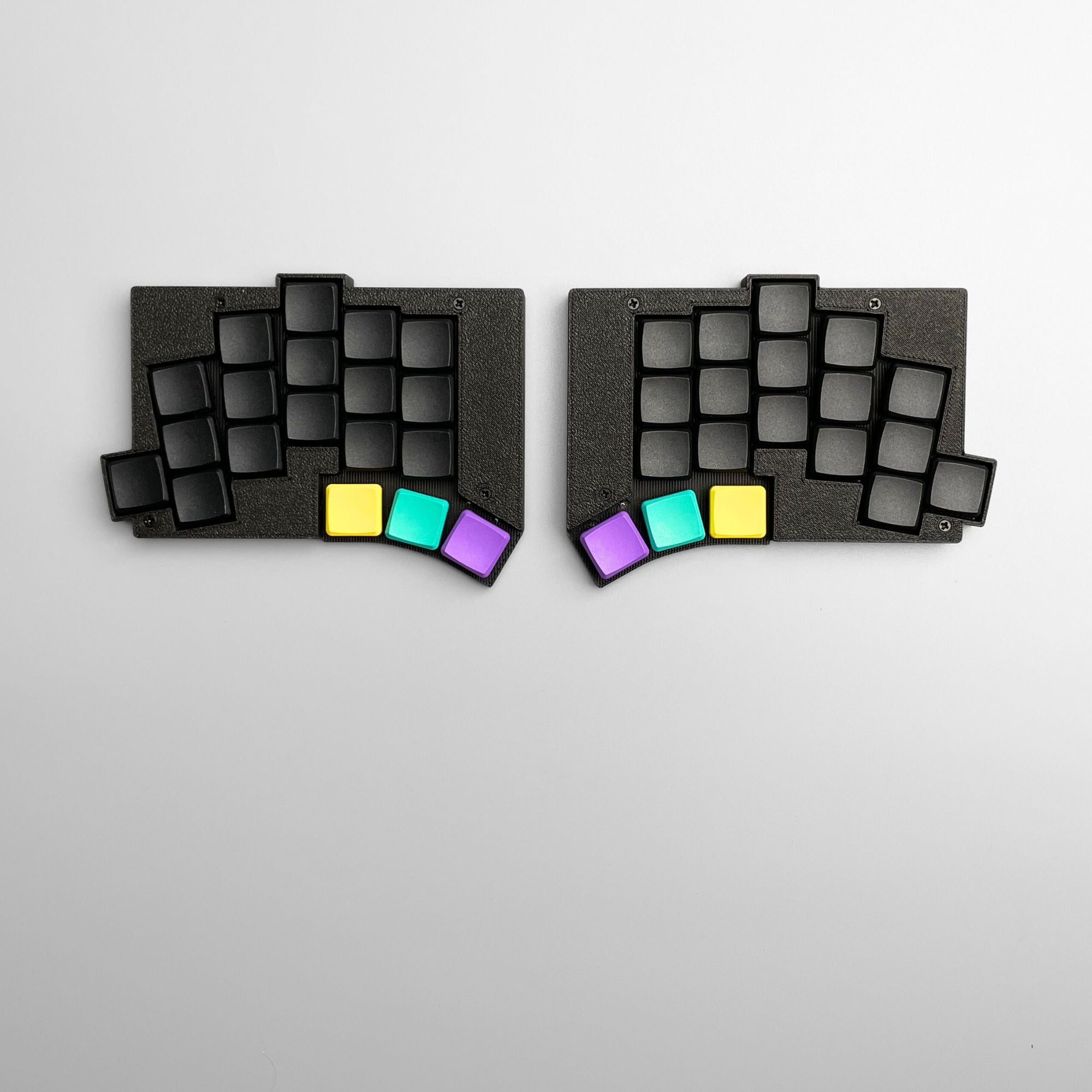 Pre-soldered Wireless TOTEM 38 keys Low Profile Choc Bluetooth