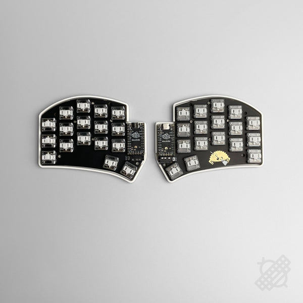 Pre-soldered Sweep Choc Hotswap Low Profile Split Keyboard - RP2040 Wired