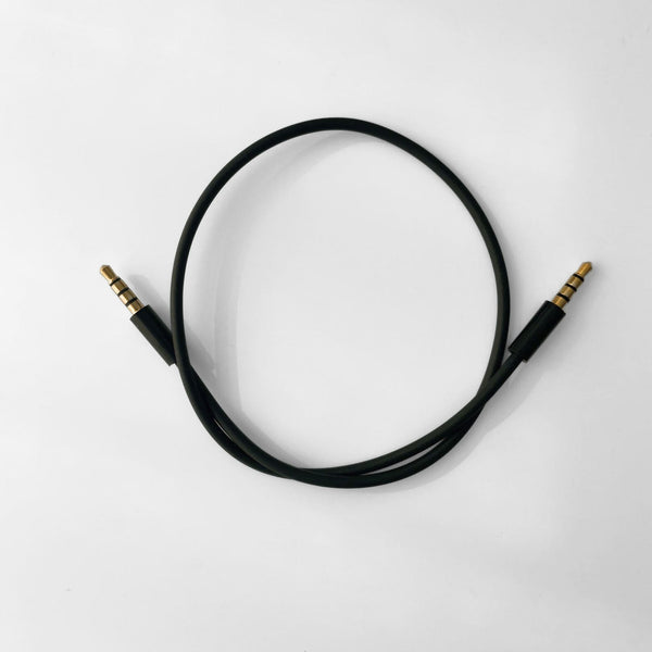 Short Black TRRS 4 Pole Cable (40cm)