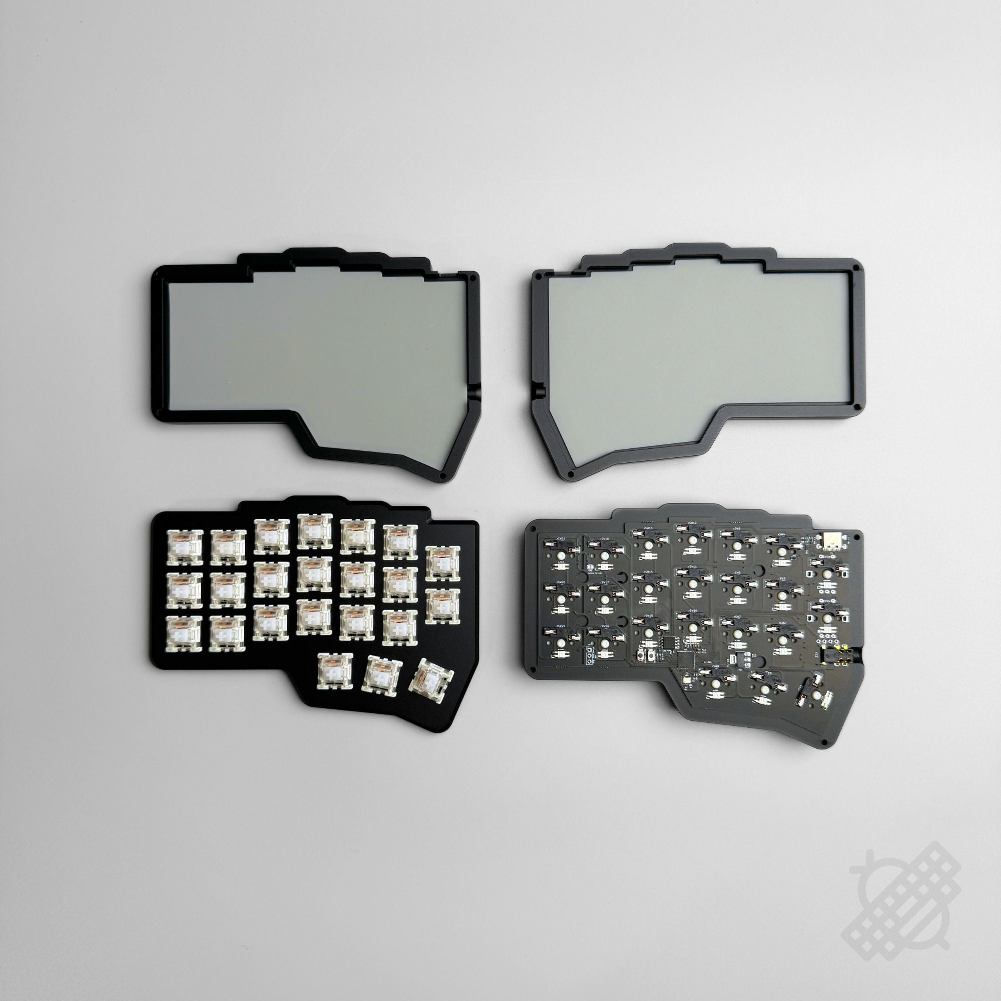 Corne v4.1 MX Split Keyboard with Aluminium 2-way Tenting Case - Thumbnail 3