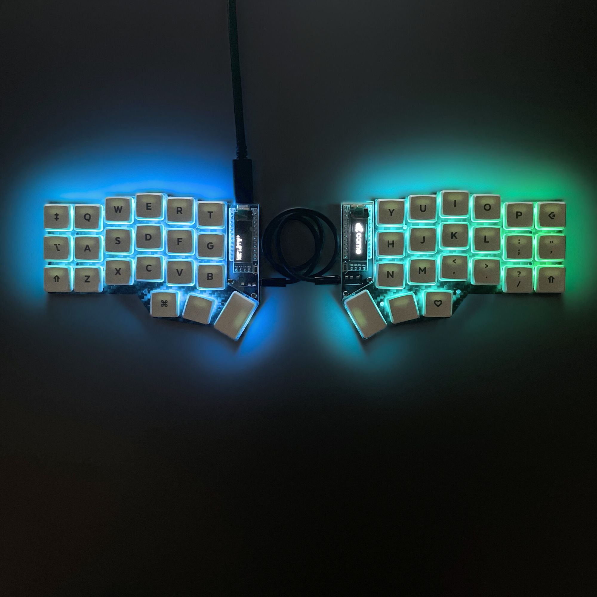 Pre-soldered Corne v3.0 Choc Low Profile Split Wired Keyboard - Thumbnail 3