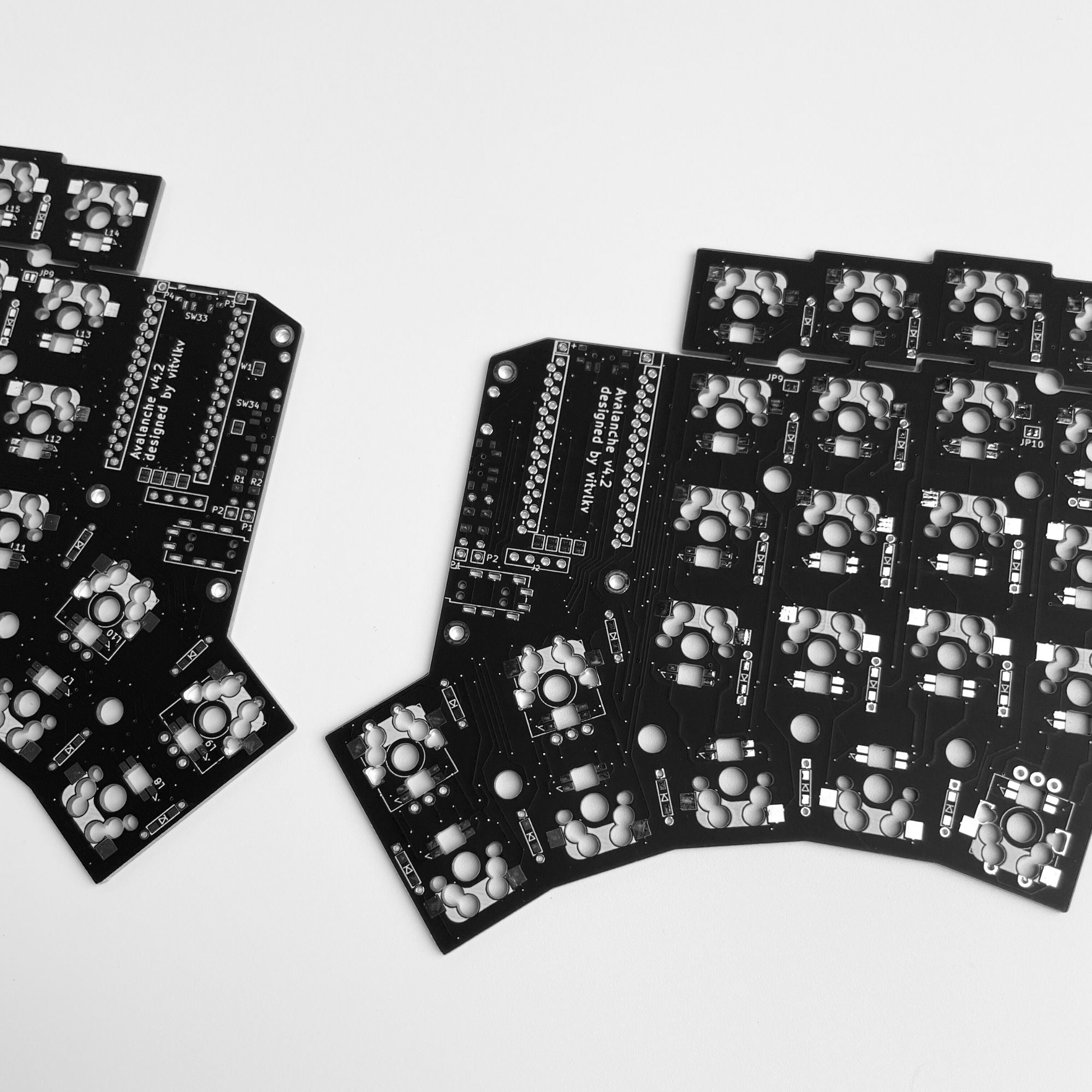 Avalanche Split Keyboard PCB Set - Thumbnail 3