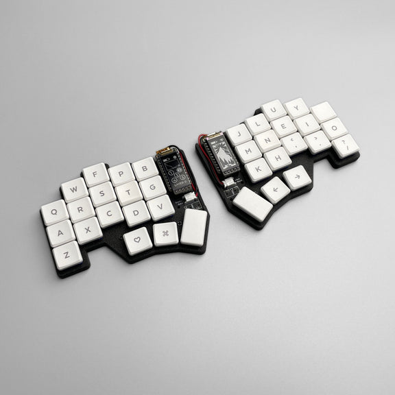 Pre-soldered Chocofi 36 Keys Low Profile Wireless Split Keyboard – beekeeb