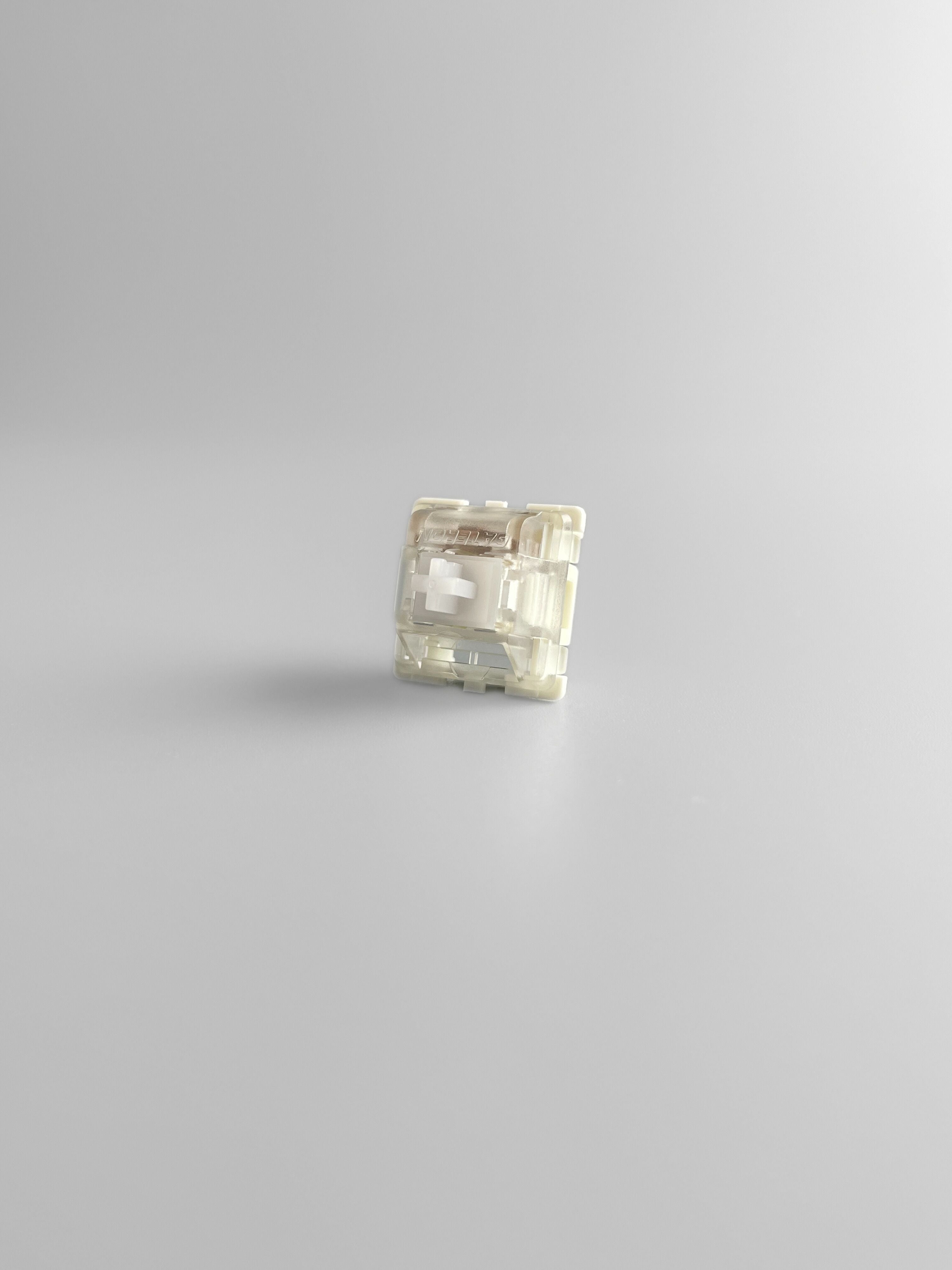 MX - Gateron Clear (Linear) Key Switch (5 pcs) – beekeeb