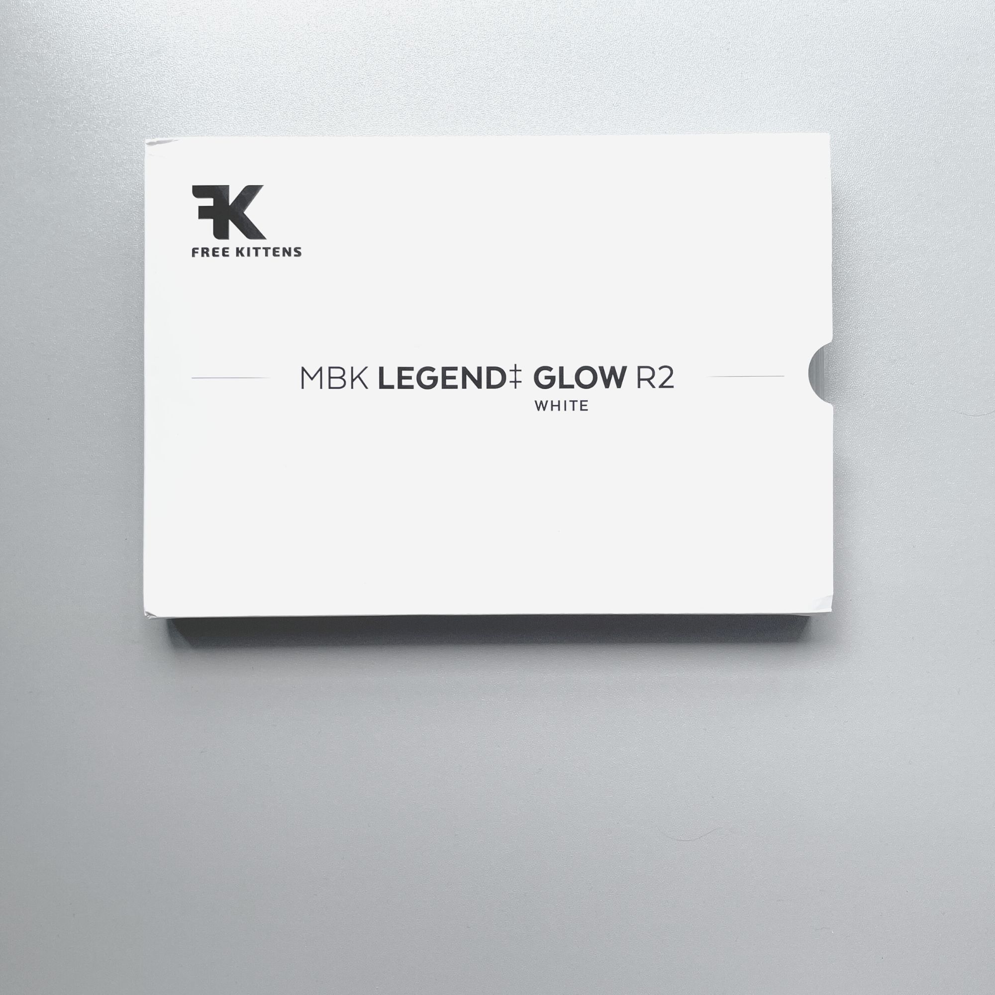 MBK Legend‡ Glow R2 White Keycap Set with Keycap Puller