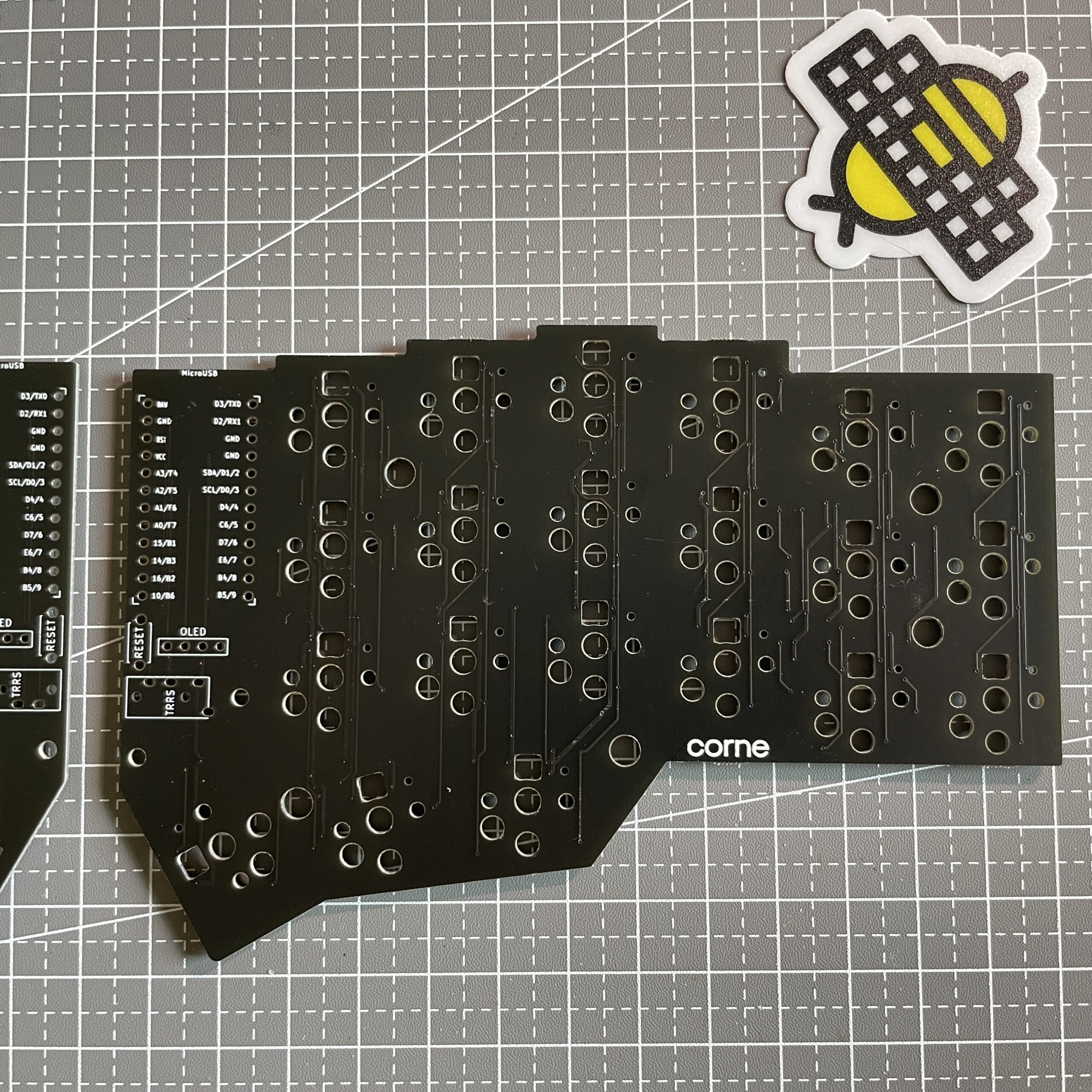 Crkbd v3 (Corne Keyboard) Choc / Chocolate Low Profile LP PCB Kit