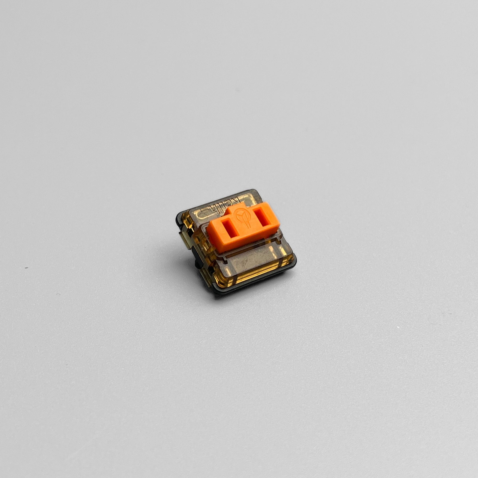 Kailh Choc Tactile Sunset key switch